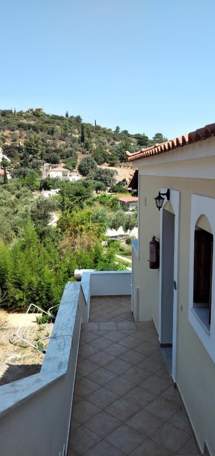 Athina Studio Apartments ケルベリ エクステリア 写真