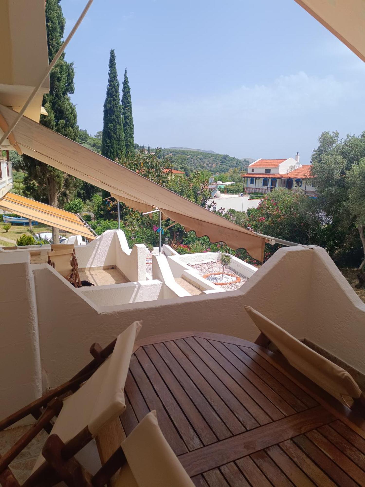 Athina Studio Apartments ケルベリ エクステリア 写真